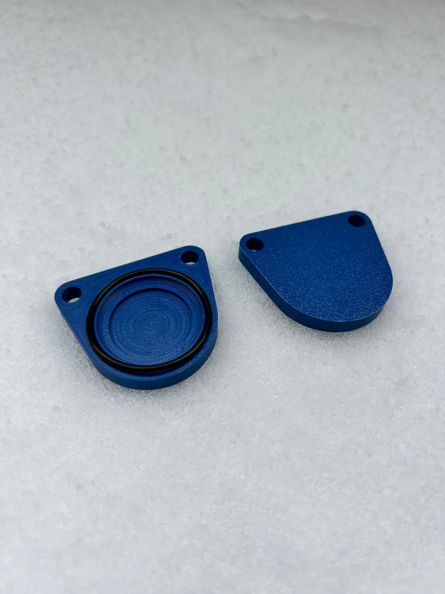 ShredTag - Snowboard AirTag Mount