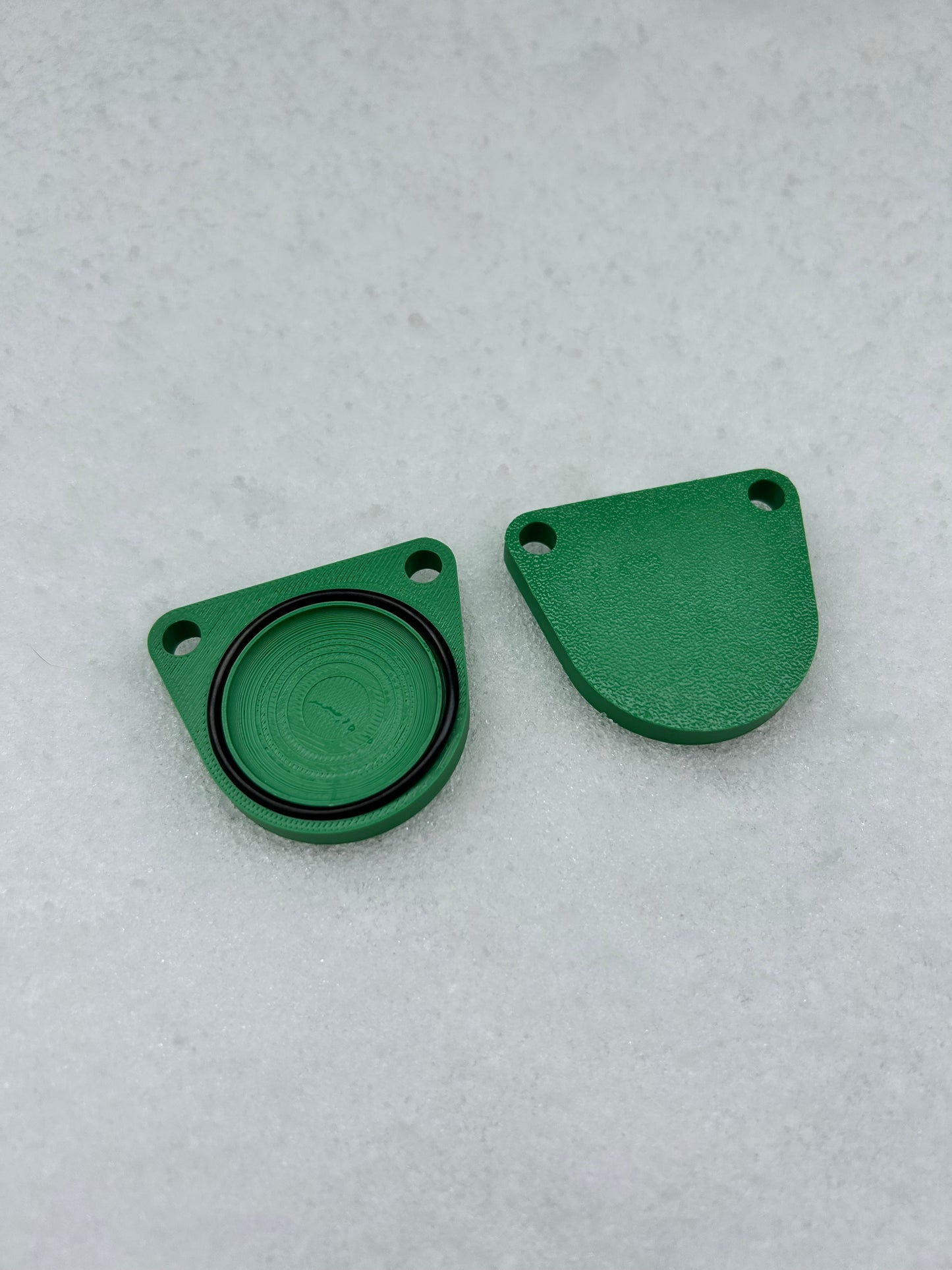 ShredTag - Snowboard AirTag Mount