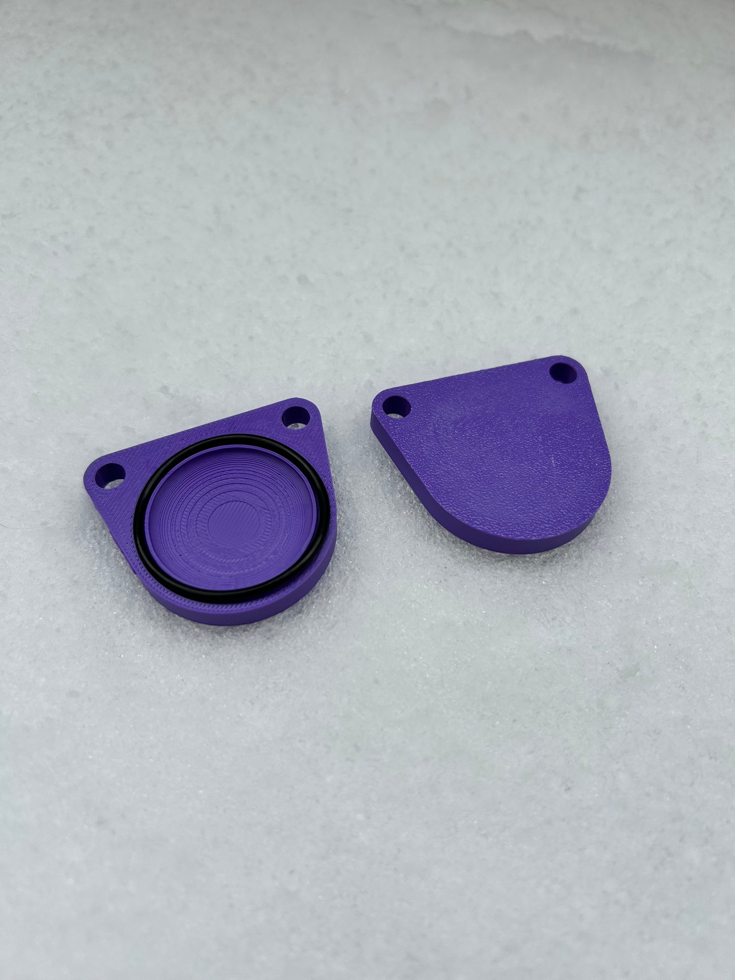 ShredTag - Snowboard AirTag Mount